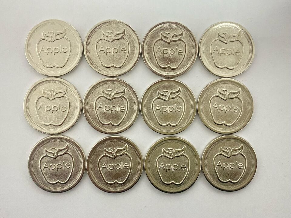 Apple Jeton